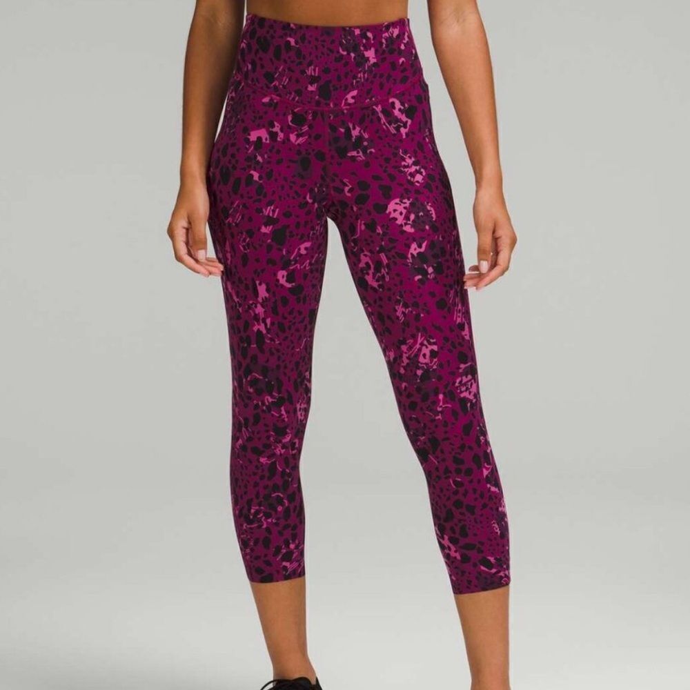 Lululemon Base Pace High Rise Crop Tight Cheetah Camo Magenta Purple